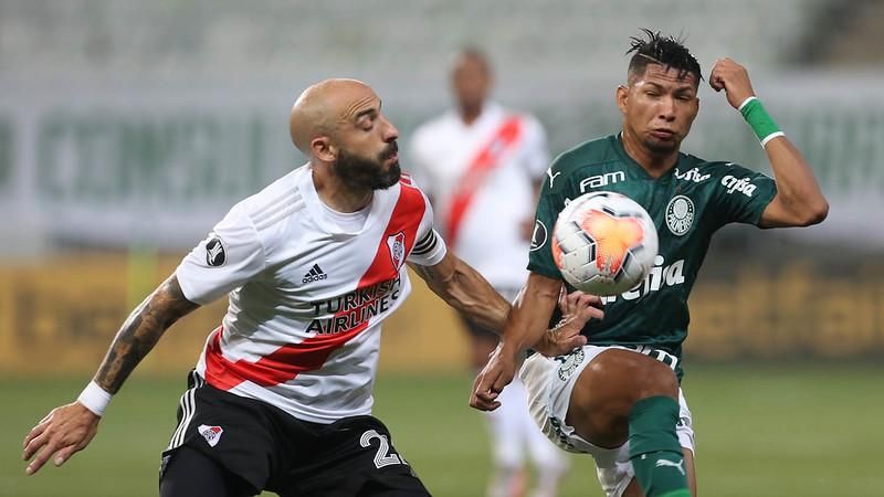 Palmeiras Online - Fim de jogo. Palmeiras empata com o rival em 2 a 2.