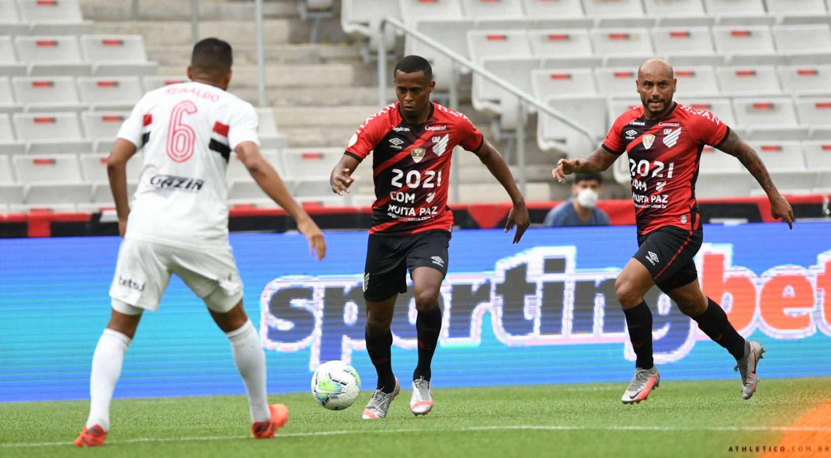 Final da Libertadores: como o Athletico pode enfrentar o Flamengo -  Cristian Toledo