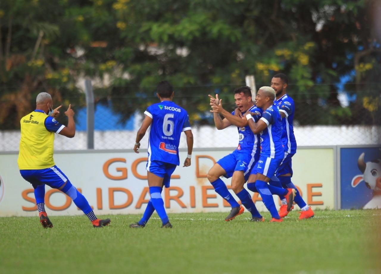 Criciúma garante o acesso e Sport se complica: quem ainda briga na Série B  - Placar - O futebol sem barreiras para você