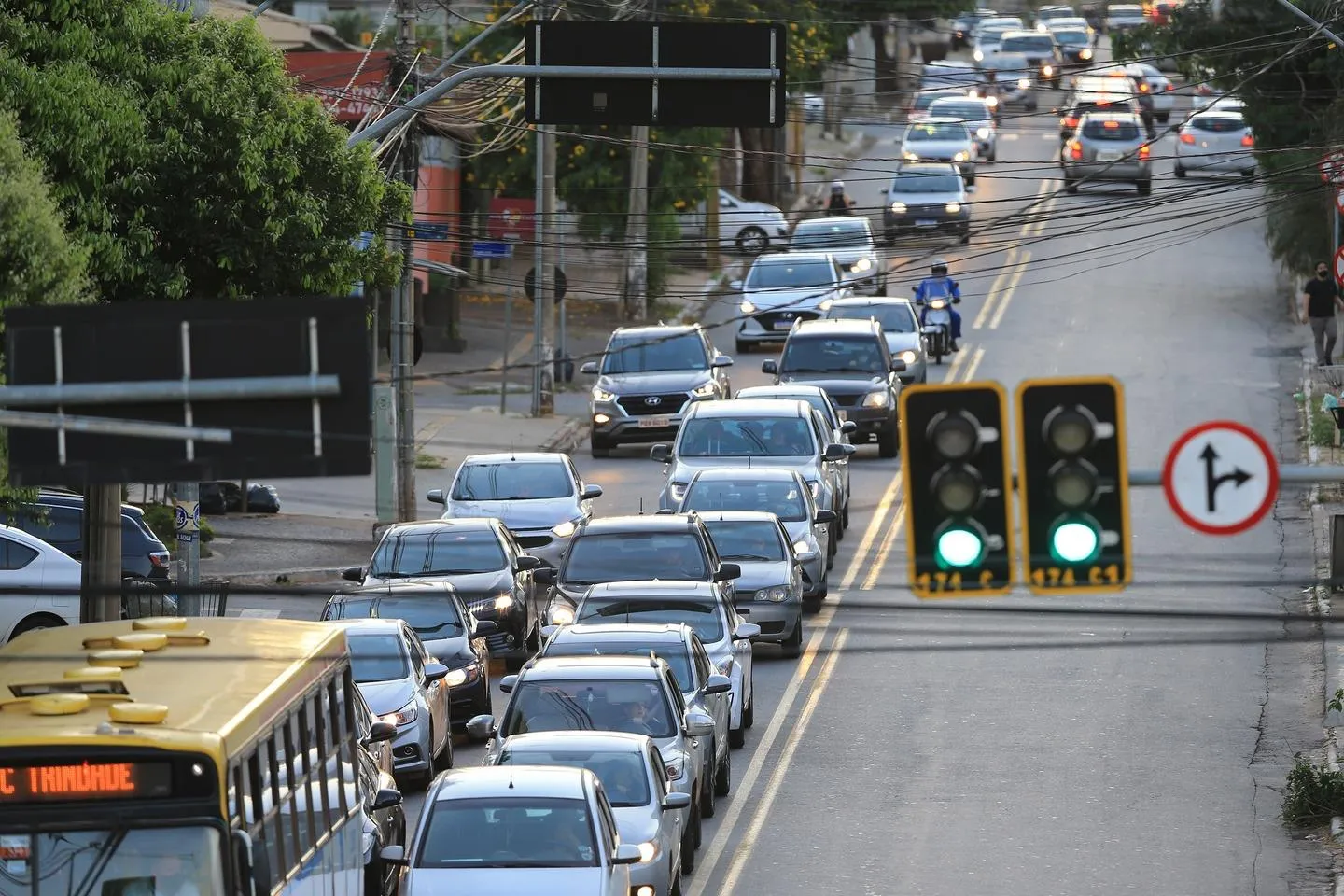 VIAS PARALELAS: EMITA