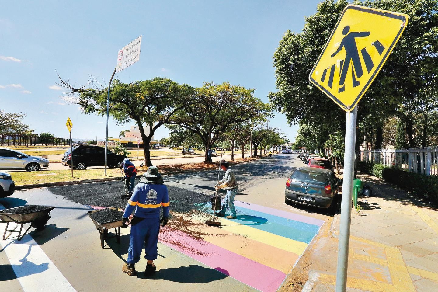 Placa Proibido Utilizar Água Para Apagar Fogo, Símbolo Internacional