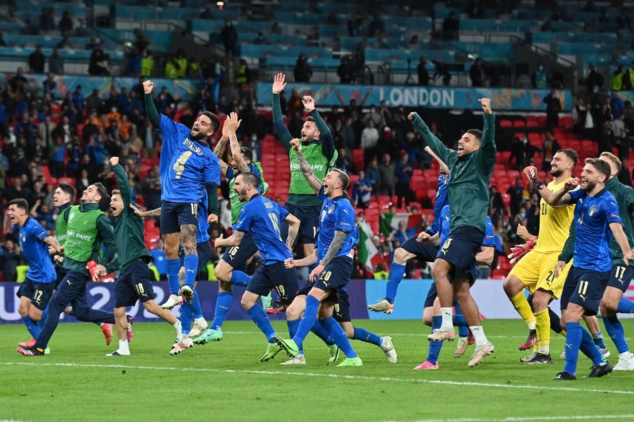 Espanha derrota Croácia nos pênaltis e é campeã da Nations League - Placar  - O futebol sem barreiras para você