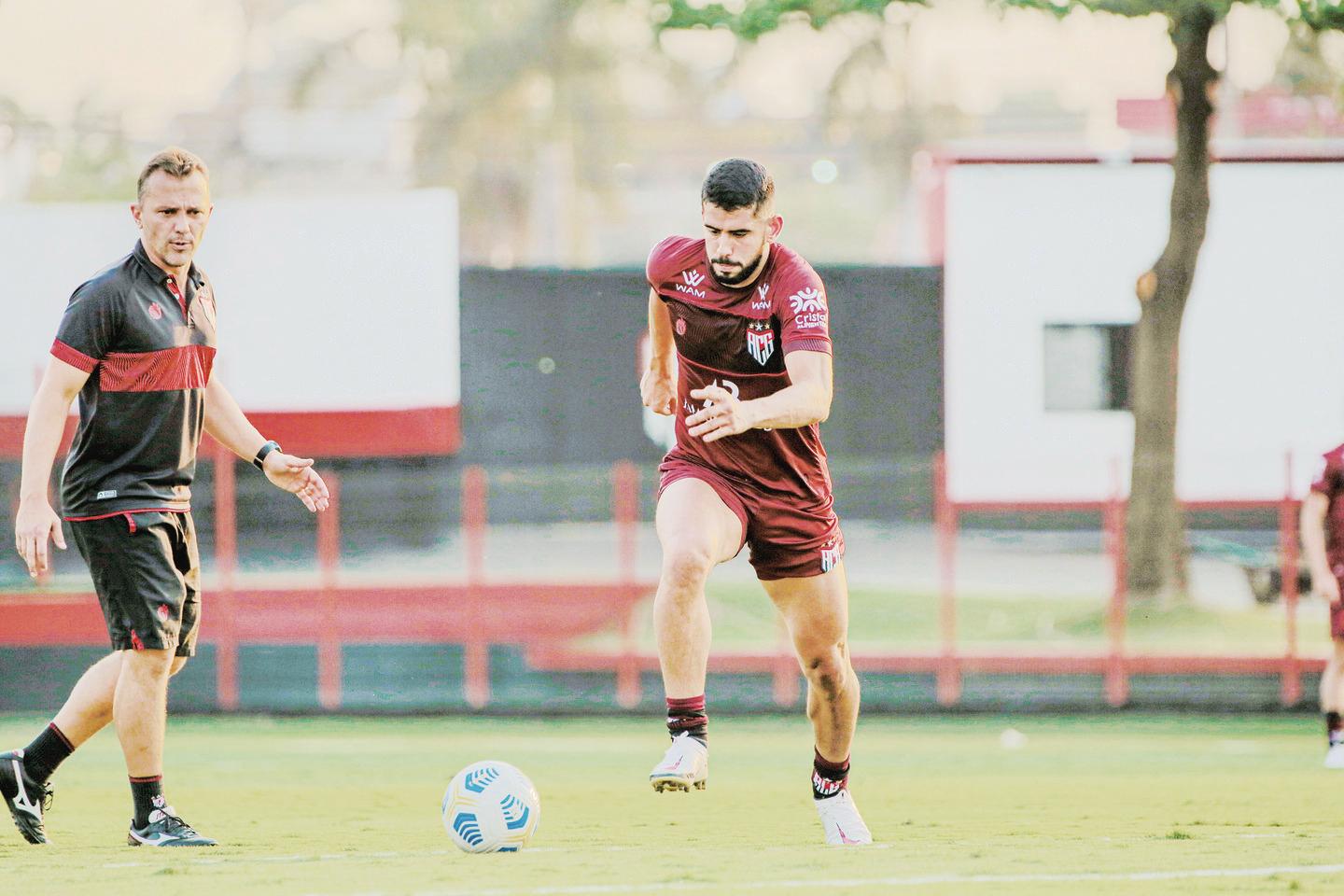 Pepê pode aparecer entre os titulares na partida contra o Atlético