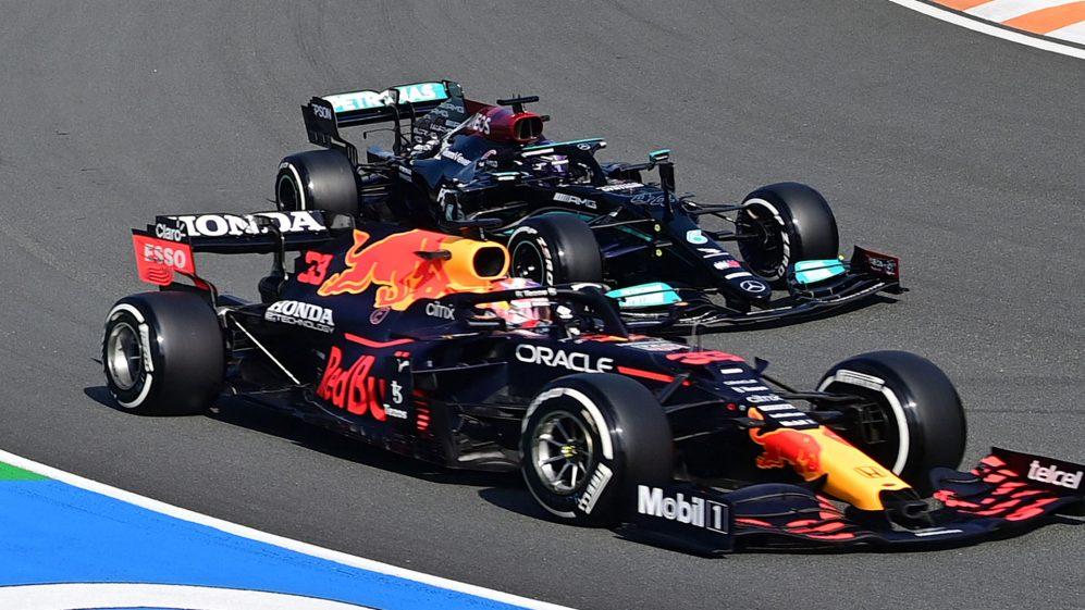 Verstappen faz a pole e pode conquistar o bi no Japão; Leclerc é o 2º