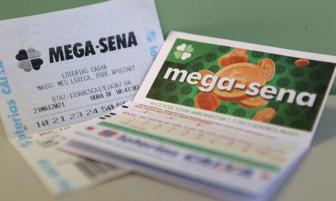 Homem perde prêmio de R$ 35 mil da Mega-Sena após cartão estornar