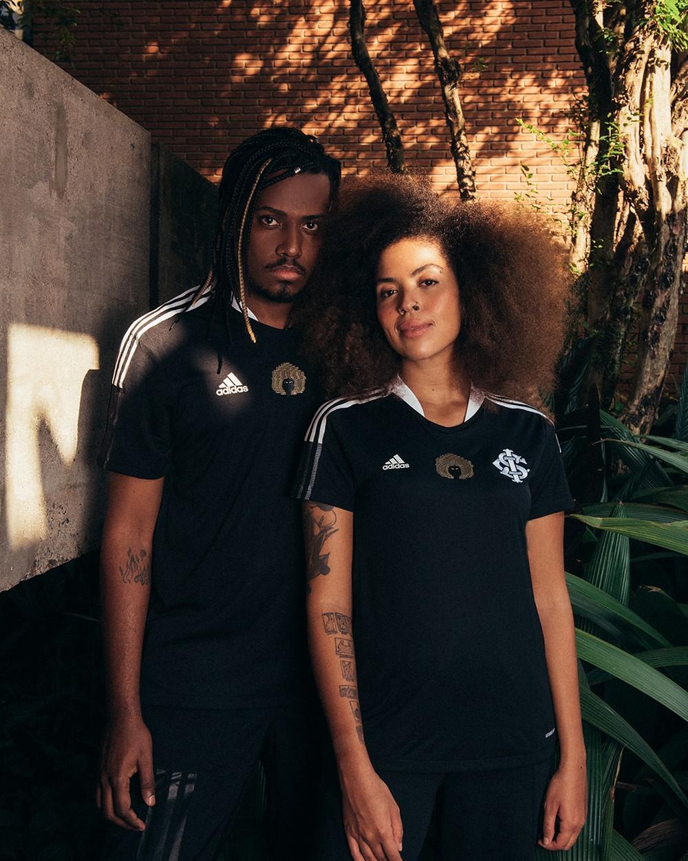 Camisa Internacional 30 Anos da Copa Adidas Feminina