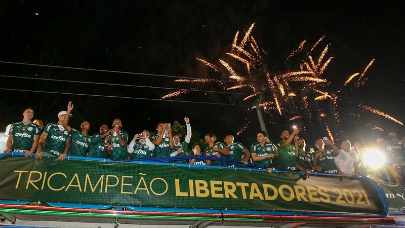 Palmeiras goleia Água Branca e se torna bicampeão seguido do