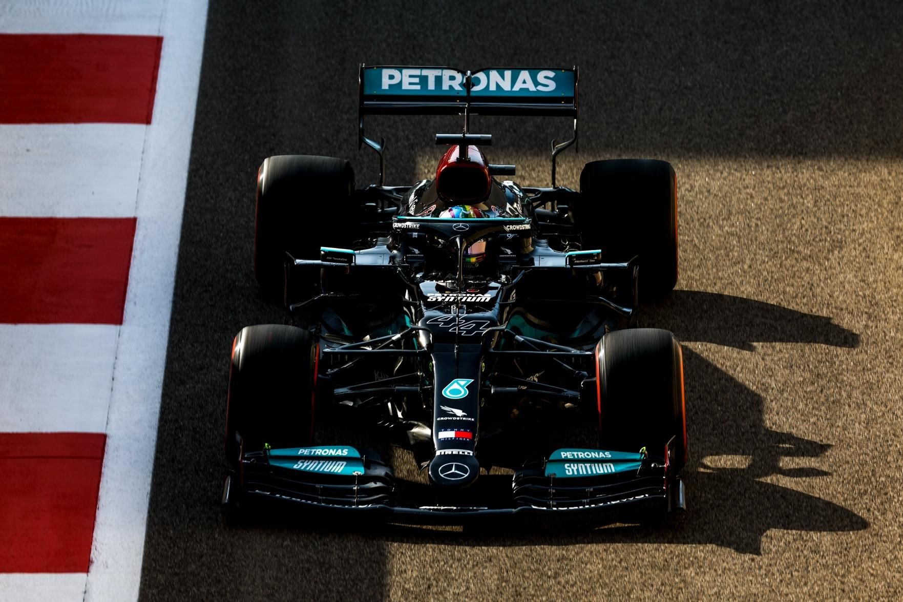 Lance Stroll bate forte e treino do GP de Singapura é interrompido