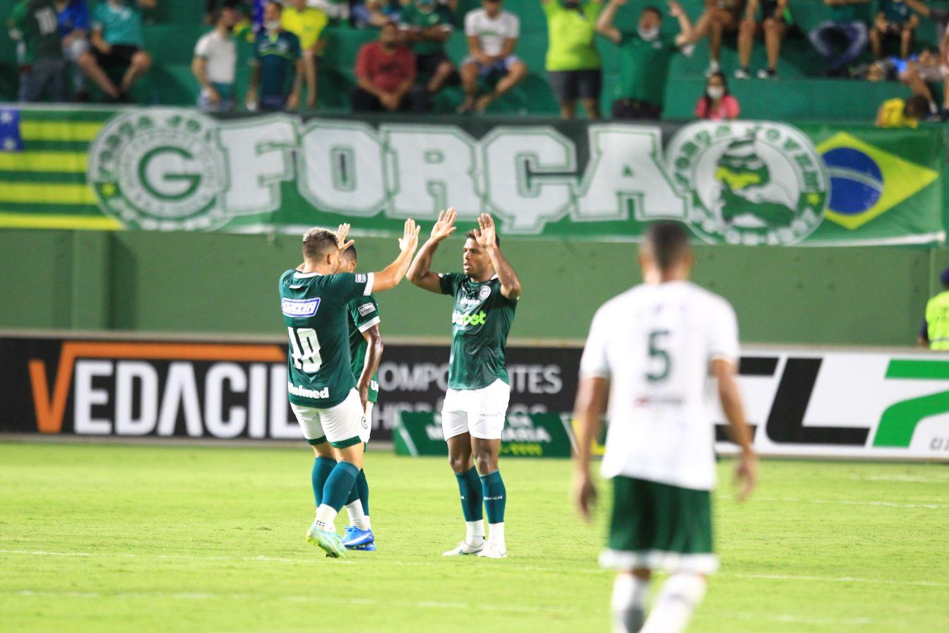 Wesley recém fez o primeiro gol como profissional e já deve ganhar presente  do Corinthians