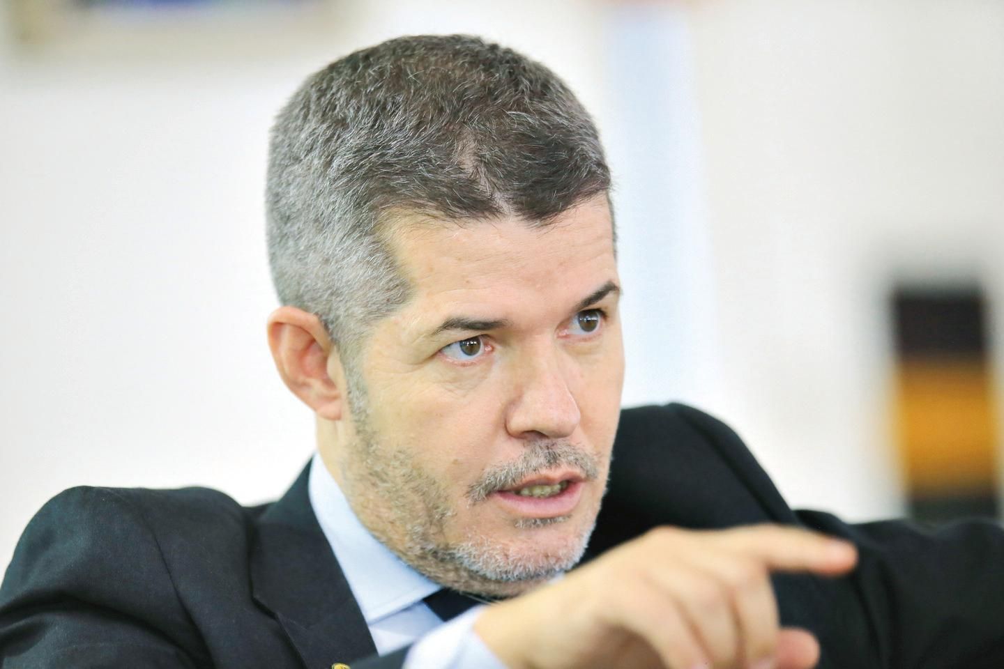 Fernando Jorge Carneiro lança candidatura à presidência do Bahia