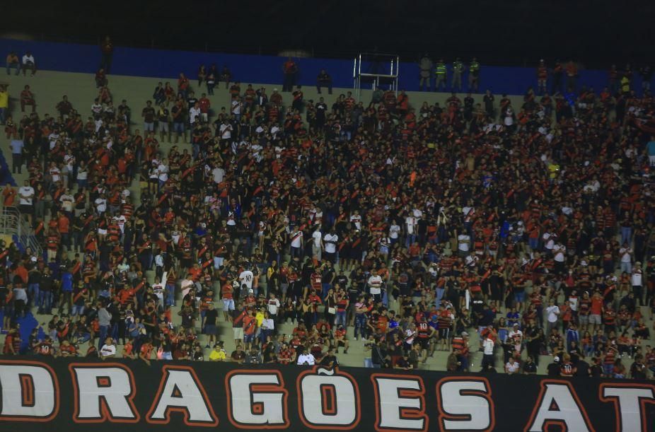 Corinthians toma susto cedo, mas vira o jogo e vence o Guarani pelo  Paulistão - Lance!