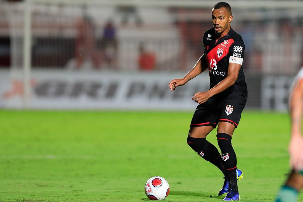 Sport mantém resiliência e vence Chapecoense na Série B