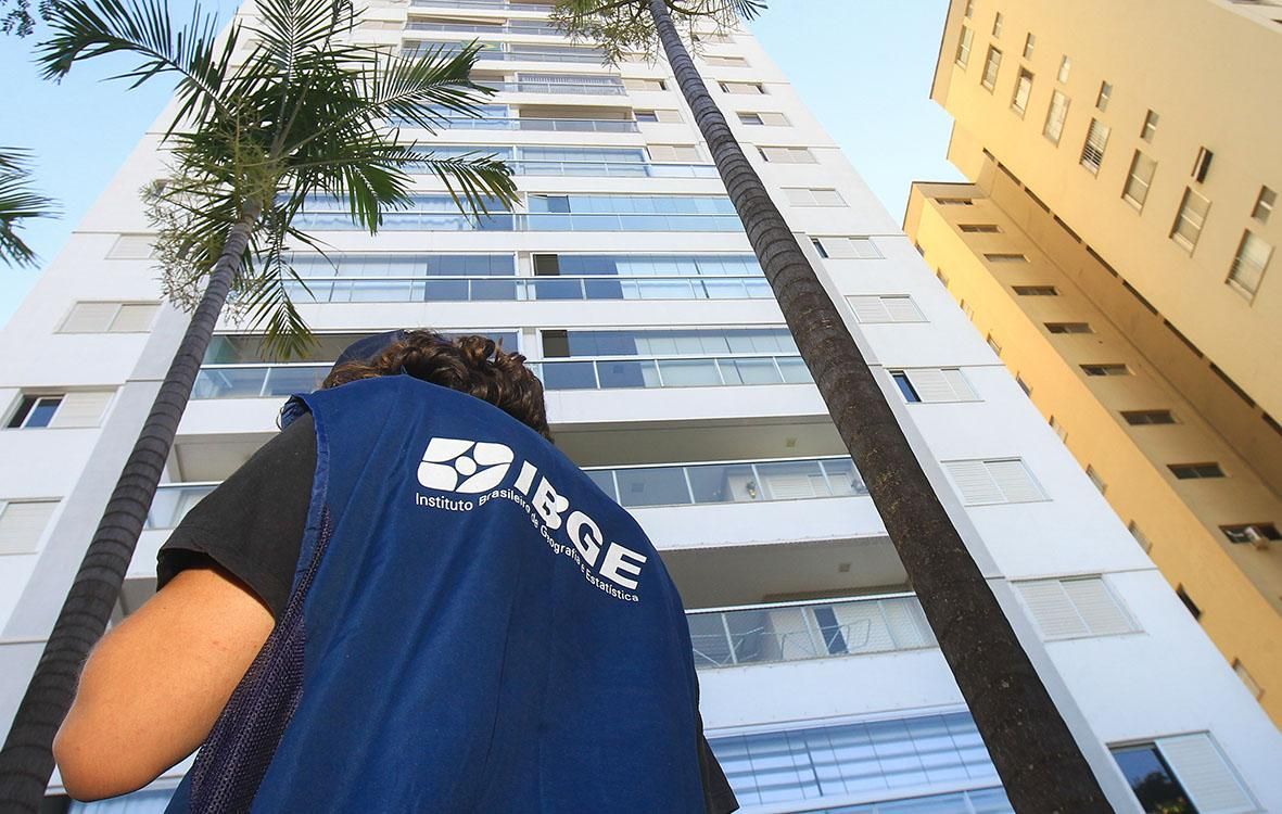 IBGE abre processo seletivo com 300 vagas para Goi s com sal rios