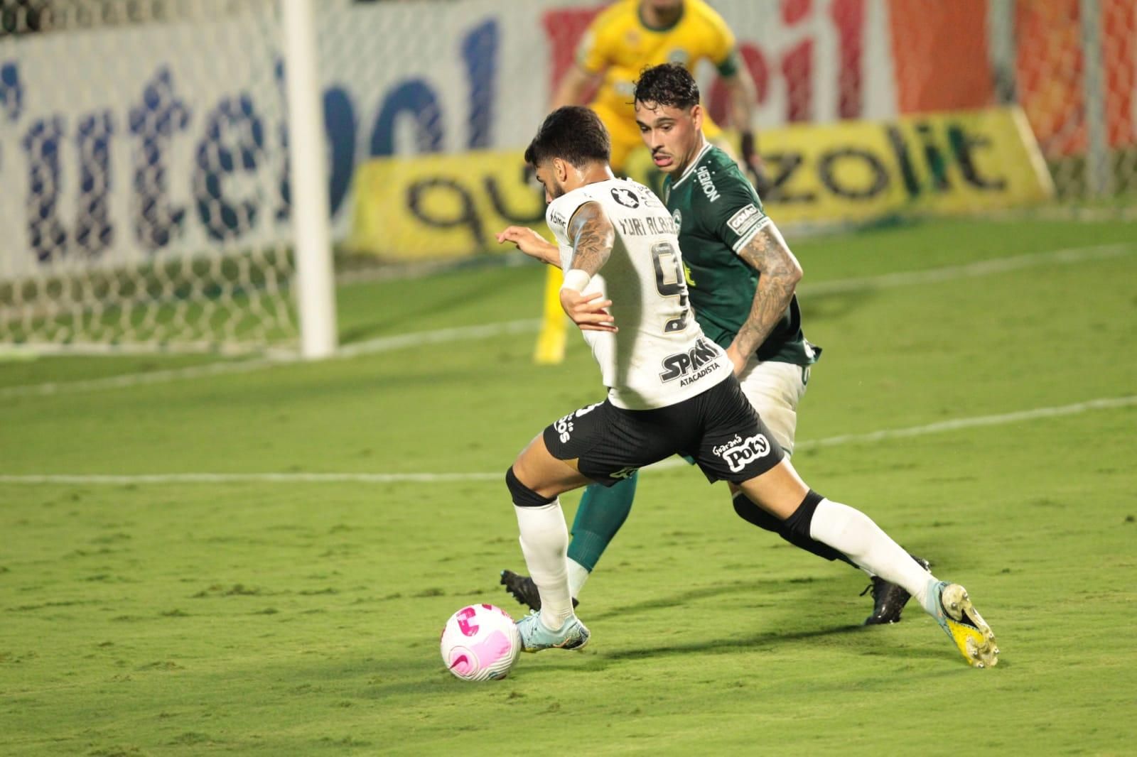 Técnico do Goiás diz que equipe merecia resultado melhor contra Corinthians