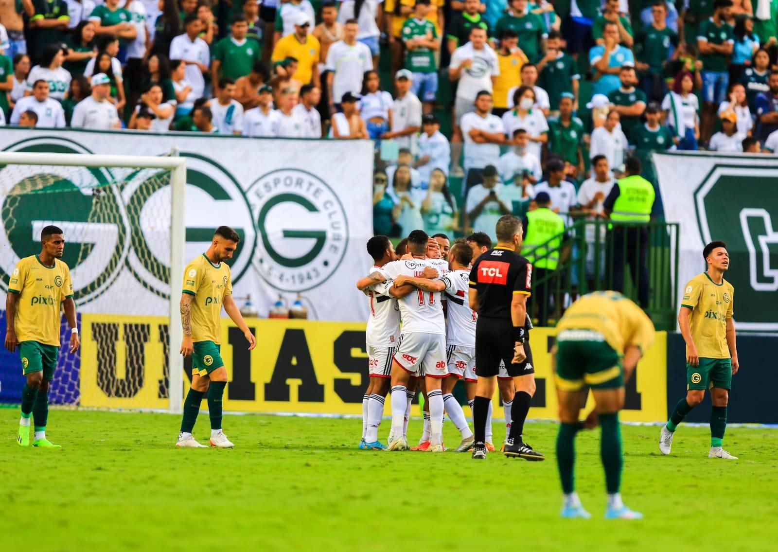 De vilão a herói no São Paulo, Nestor abre o jogo no dia do