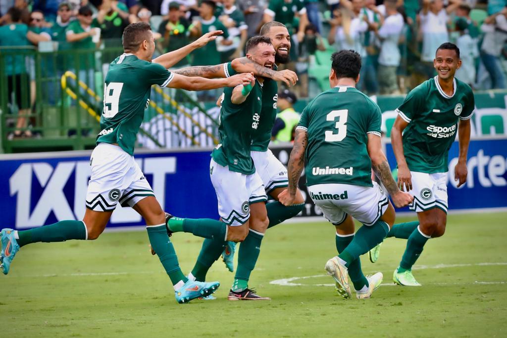 Cuiabá consegue empate no primeiro tempo, mas expulsão define vitória do  Palmeiras; veja como foi :: Notícias de MT