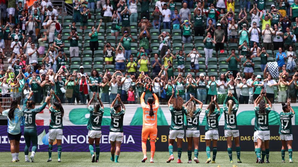 Brasileiro feminino paga ao campeão Corinthians 0,87% do prêmio da