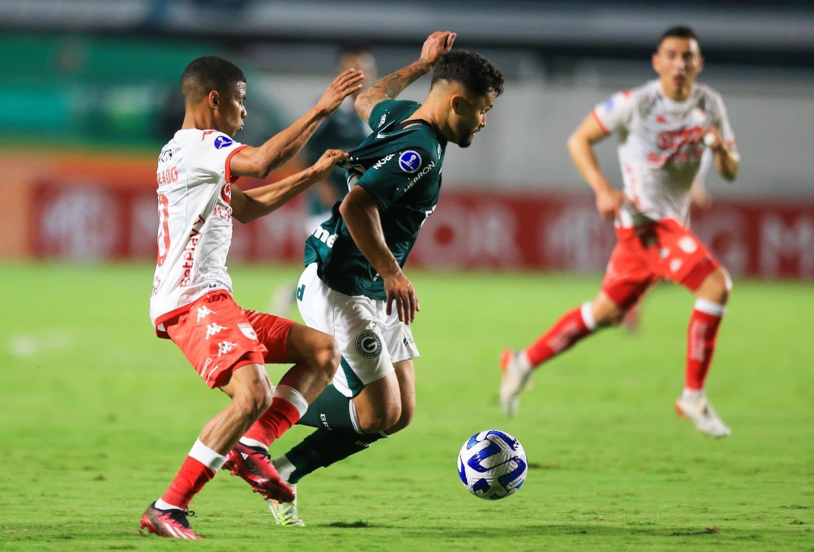 Flamengo perde chances contra Santa Fe e volta a empatar na Libertadores