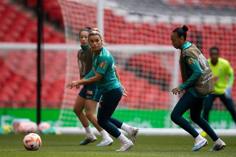 As Lições de Inglaterra X Brasil em Wembley para o Nosso Futebol