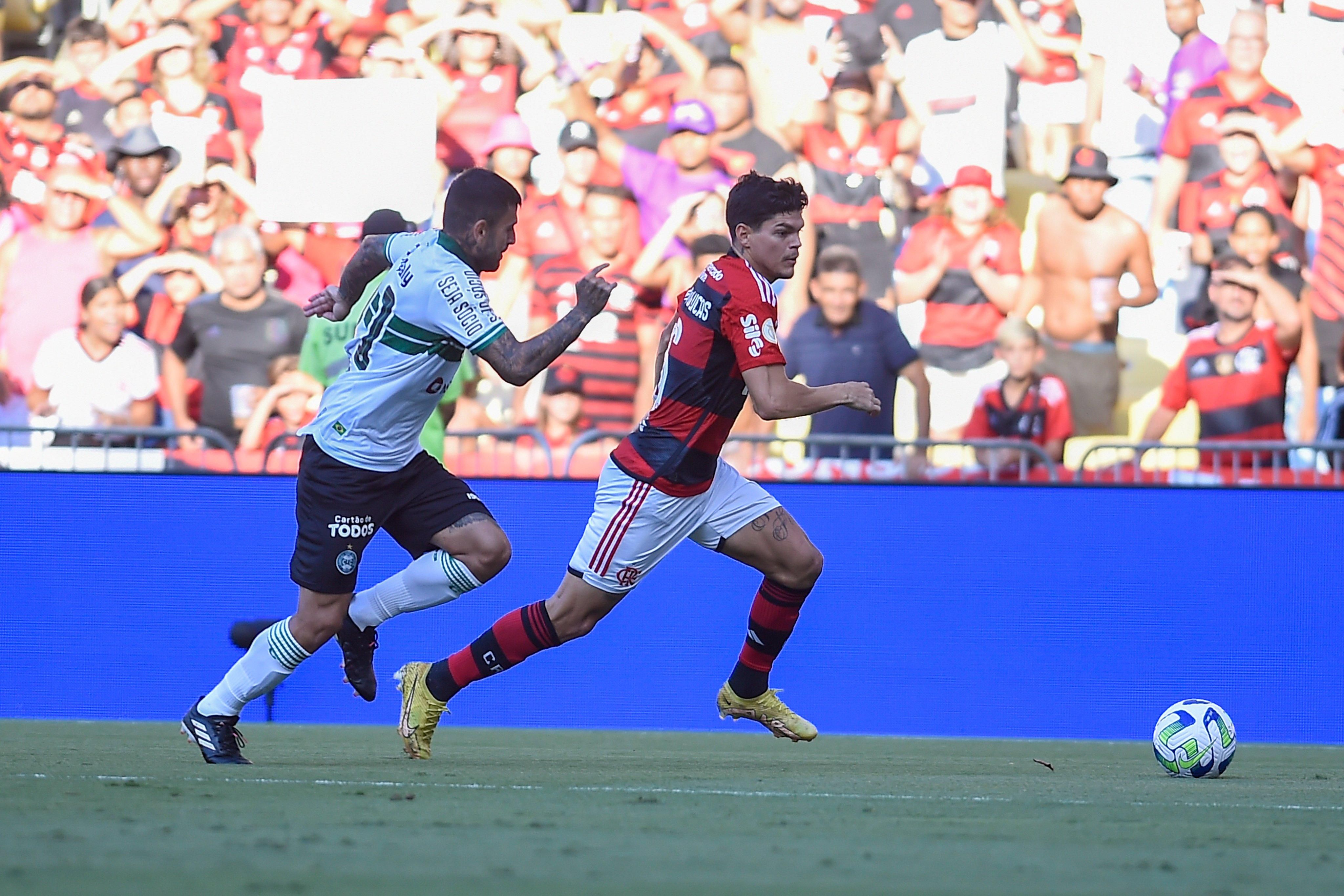 Santos vence Goiás em jogo maluco, encerra jejum e se afasta do Z4