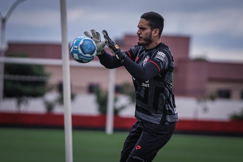 Wesley Dias perspetiva ano positivo ao serviço do Sampaio Corrêa