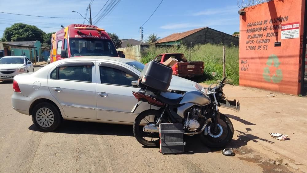 VÍDEO: Imagens mostram momento em que viatura é atingida por carro