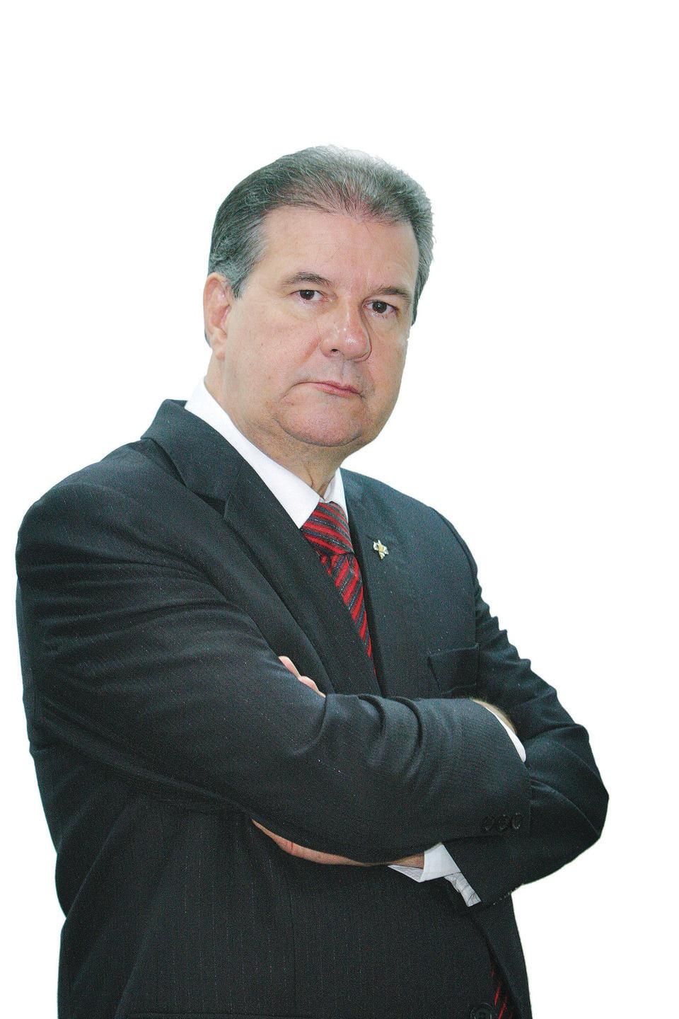 OPINIÃO Gilberto Marques Filho é patrimônio do Judiciário goiano