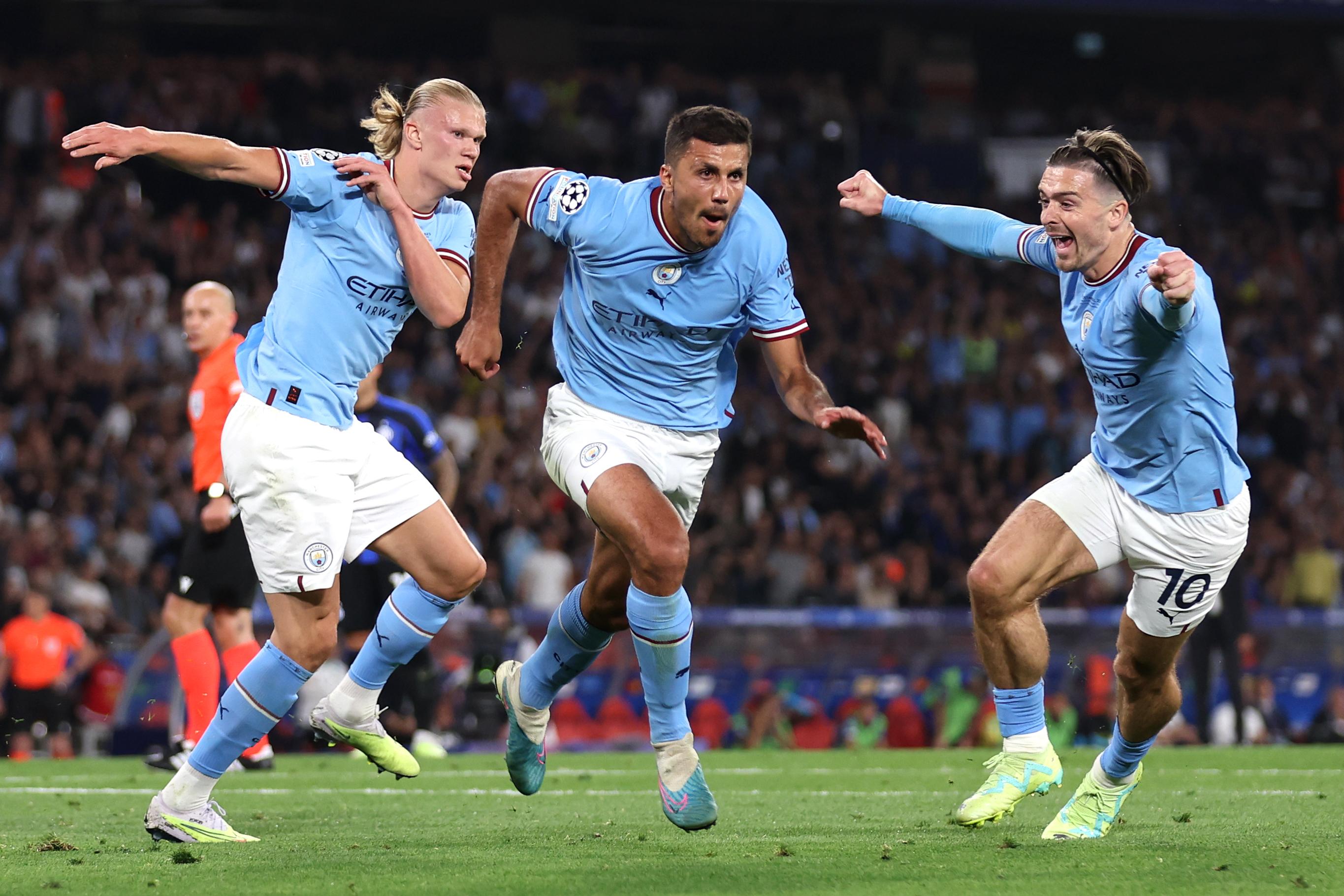 Tricampeão Manchester City perde na rodada finalJogada 10