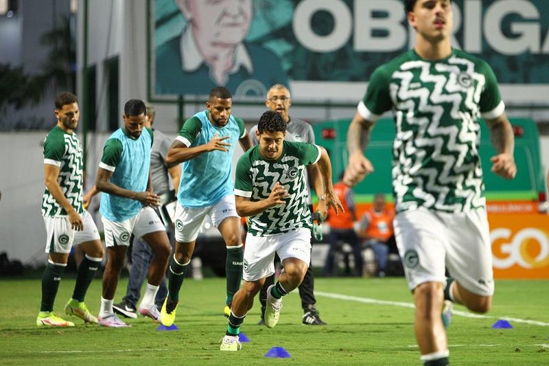 AVASSALADOR, BOTAFOGO VENCE RED BULL BRAGANTINO NO NILTÃO E VAI DORMIR COM  13 PONTOS DE FOLGA NA LIDERANÇA - FogãoNET