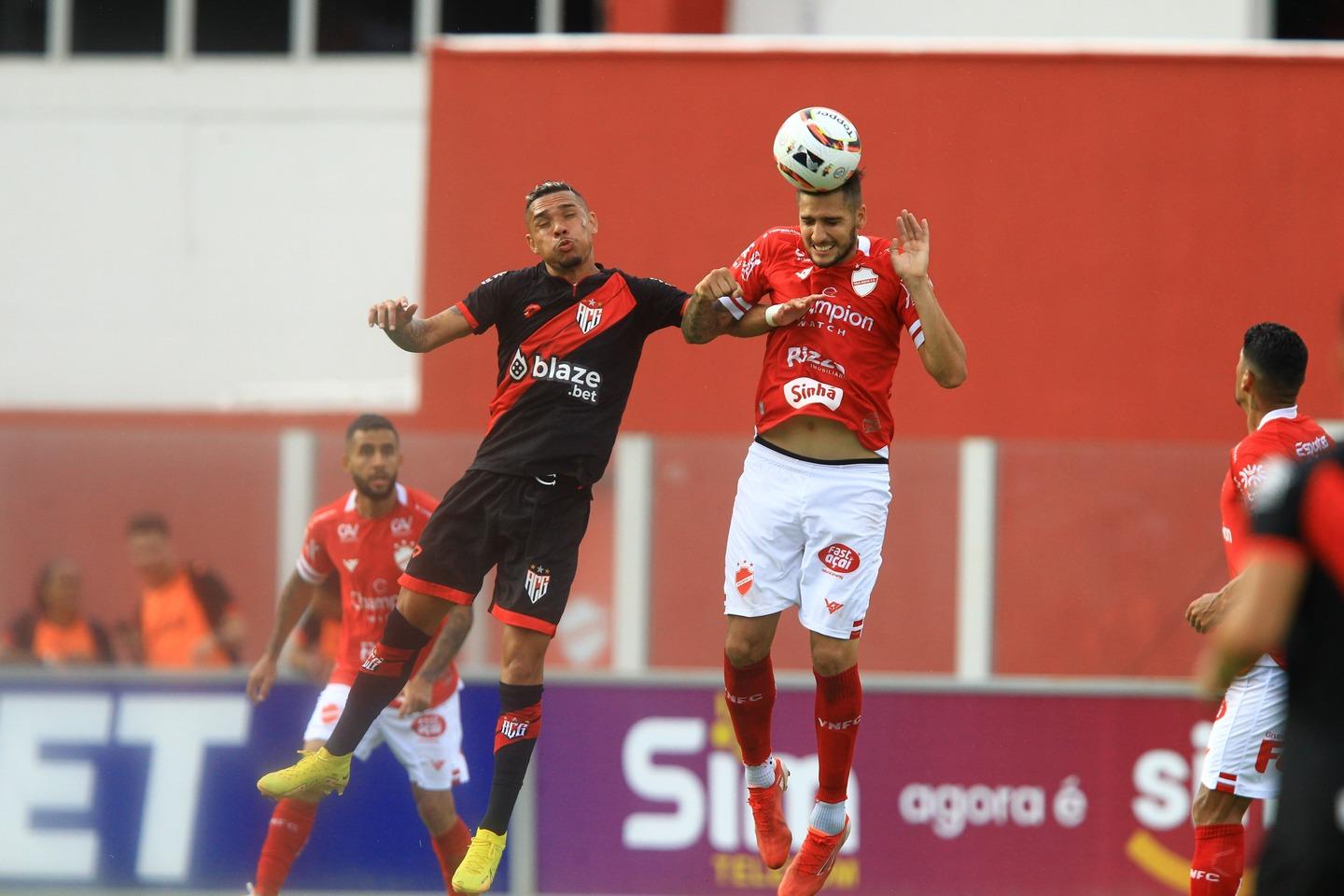 Ex-Atlético é o único brasileiro no time do ano do Campeonato