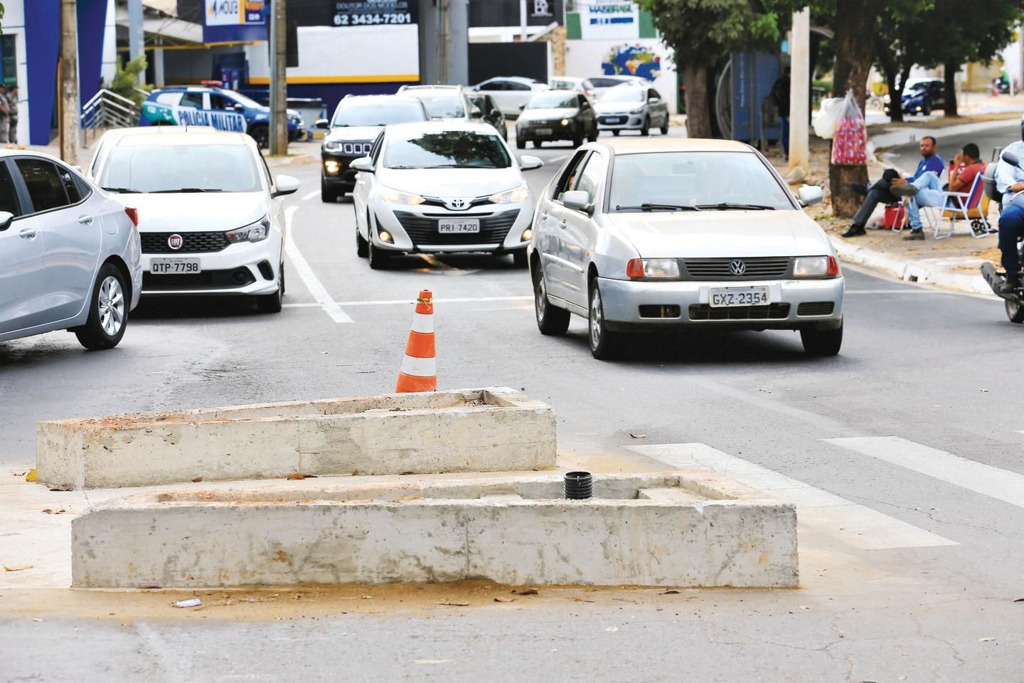 Vídeo: corrida nos EUA tem pista com cruzamento de carros