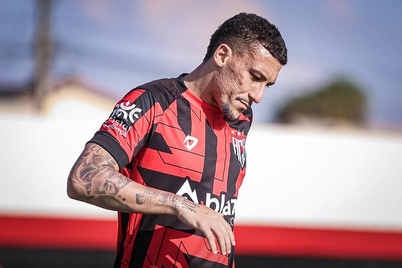 Lateral que é titular e destaque do Flamengo foi desperdiçado pelo