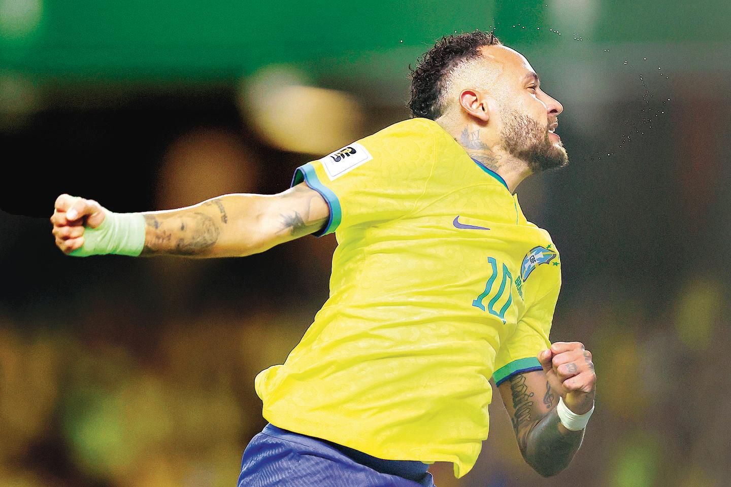 Camisa da seleção brasileira terá homenagem a Pelé em amistoso
