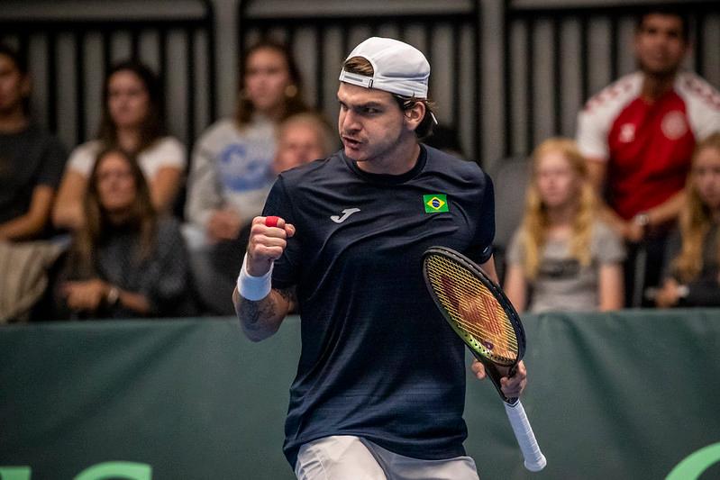 É ouro! João Menezes conquista o título do Pan, e Brasil volta a bater o  freguês Chile no tênis, jogos pan-americanos