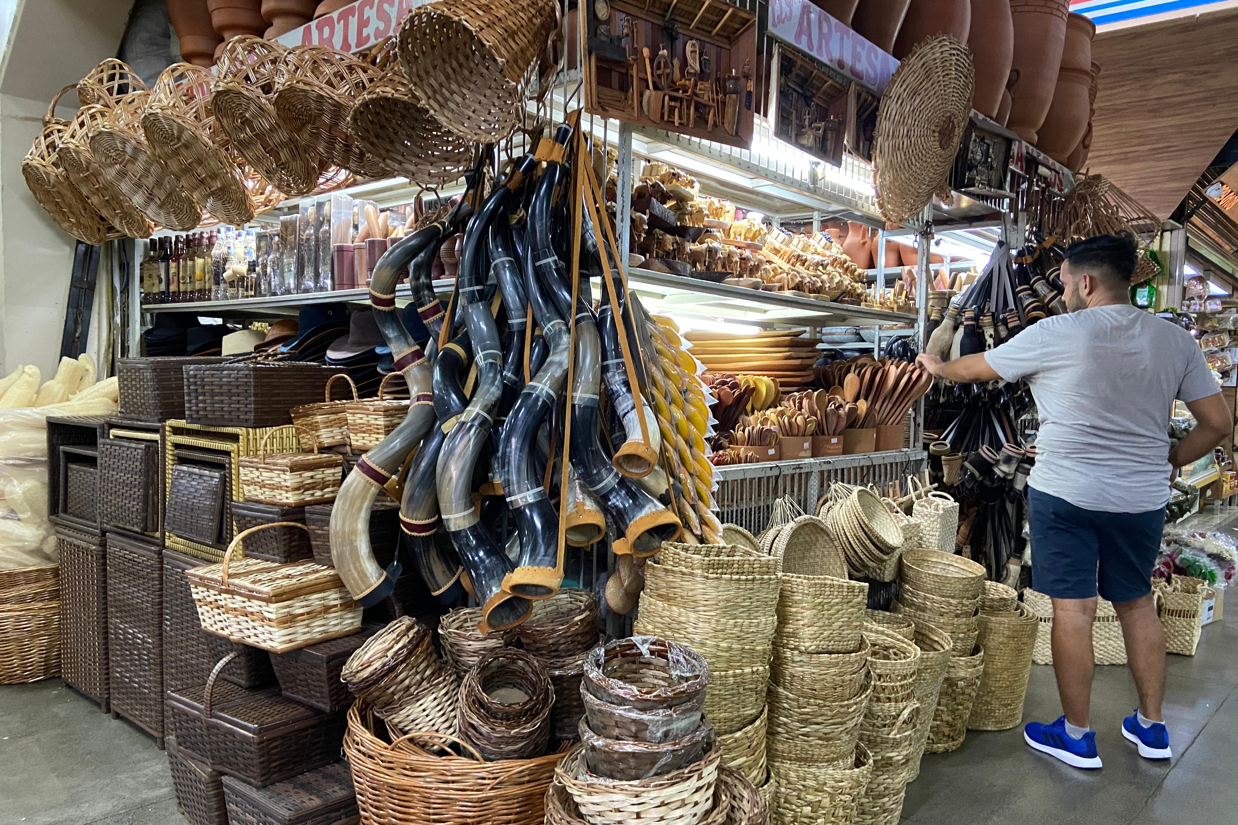 De alimentos naturais a arte: conheça os sete mercados municipais de Goiânia  | O Popular