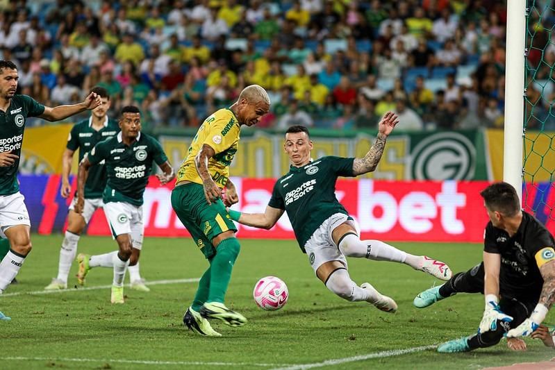 Reforço nobre: São Paulo terá artilheiro de 27 gols em 2023 em seu elenco