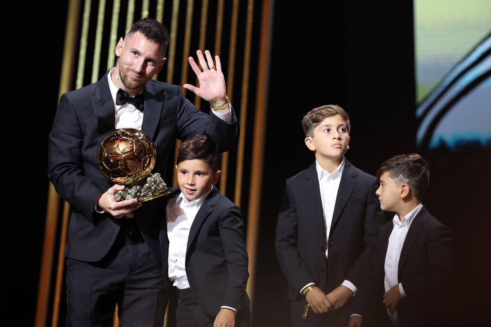 France Football cancela edição da Bola de Ouro de 2020 para melhor jogador  do mundo no ano - Tribuna de Ituverava
