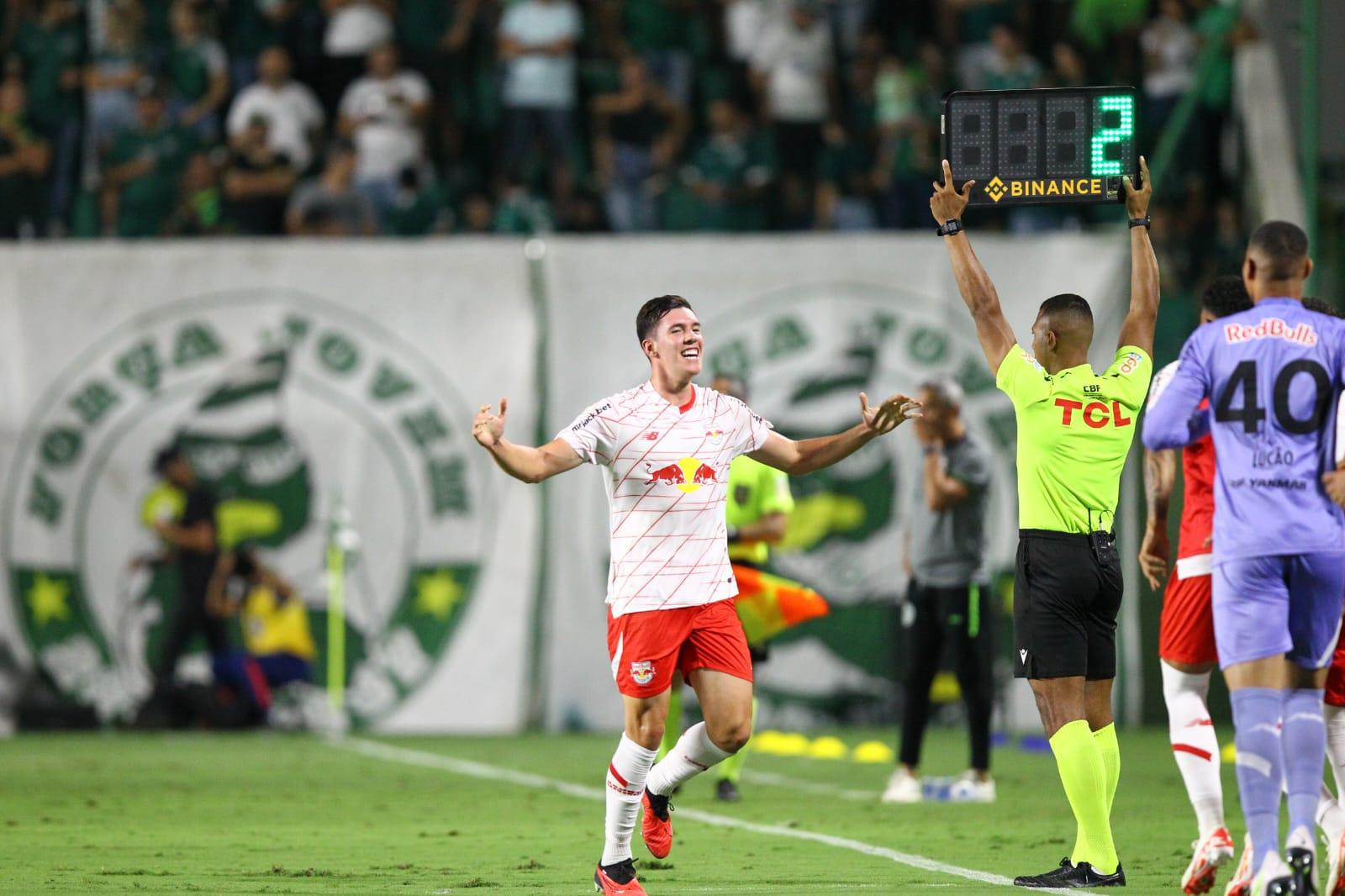 AVASSALADOR, BOTAFOGO VENCE RED BULL BRAGANTINO NO NILTÃO E VAI DORMIR COM  13 PONTOS DE FOLGA NA LIDERANÇA - FogãoNET