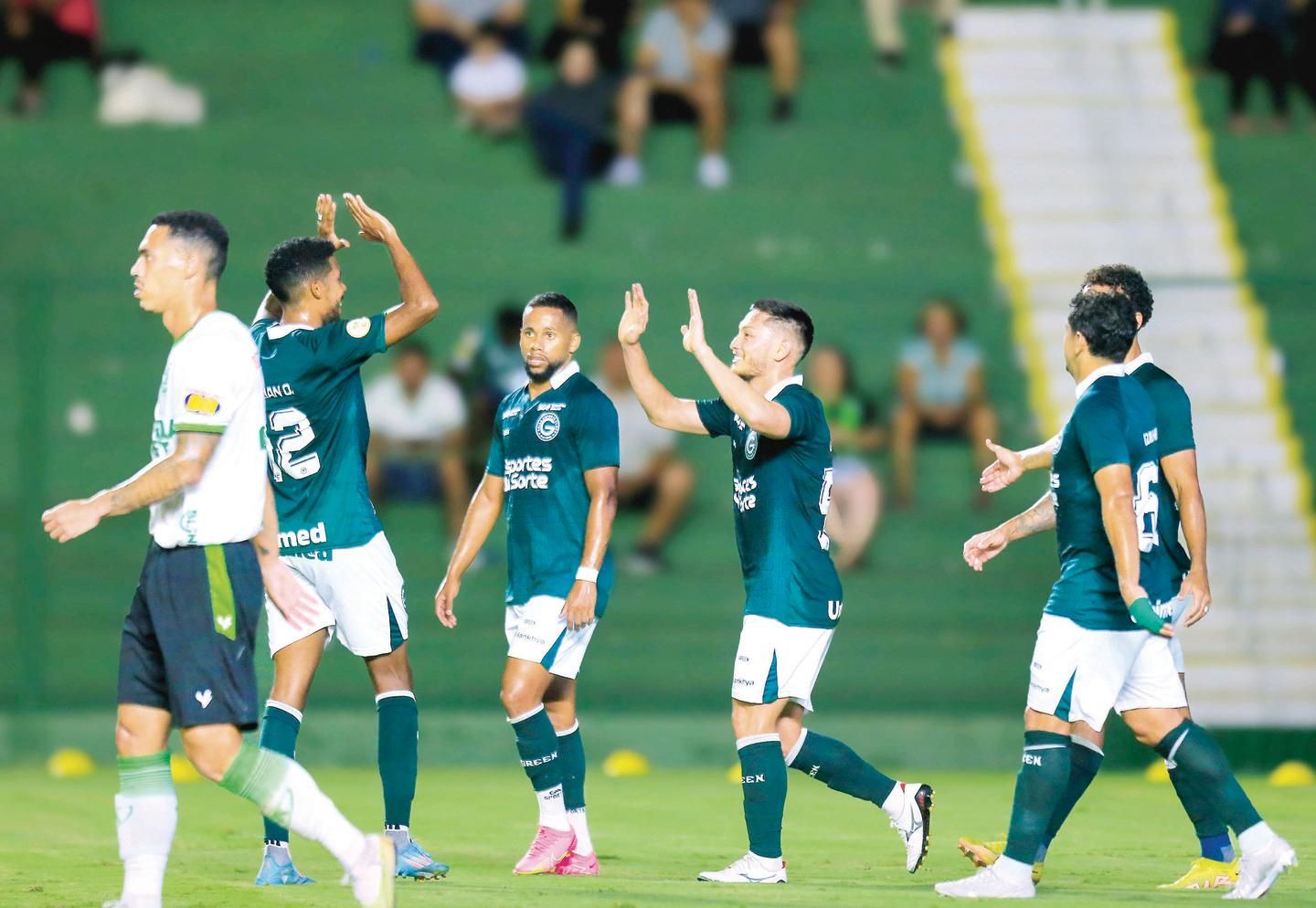 Endrick comanda maior virada do Brasileiro e leva Palmeiras ao título