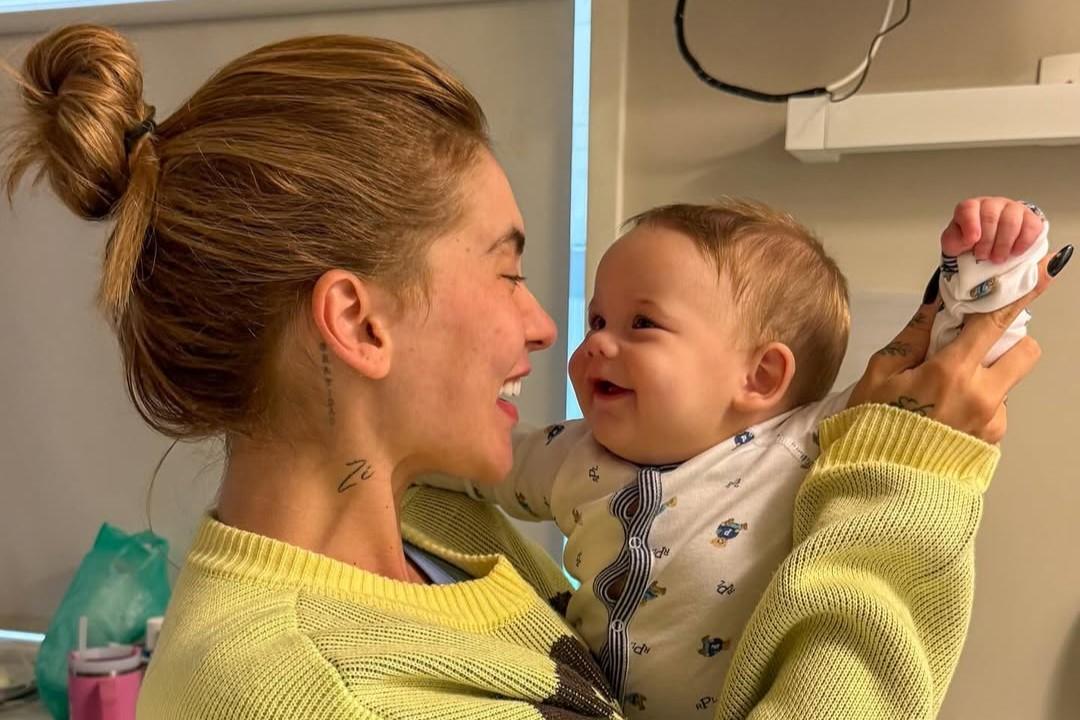 Filho de Virginia e Zé Felipe recebe alta após ser internado com  bronquiolite | O Popular