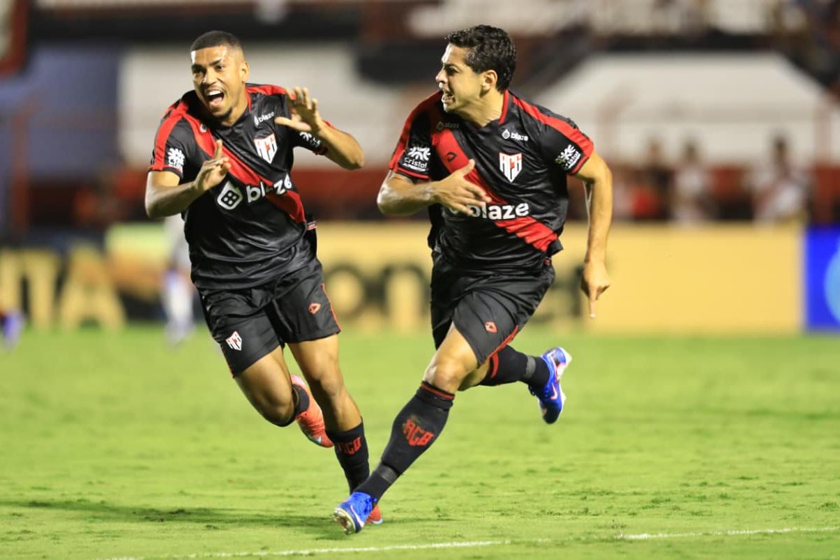 Atl&eacute;tico-GO vence o Ava&iacute; e deixa a zona de rebaixamento da S&eacute;rie B | O  Popular