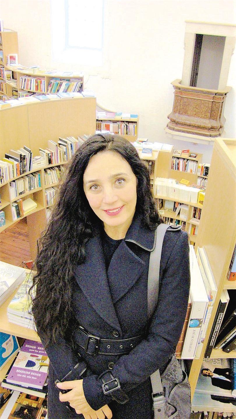 Escritora goiana Cristiane Lisita lança novo livro na 96ª Feira do Livro de Lisboa | O Popular