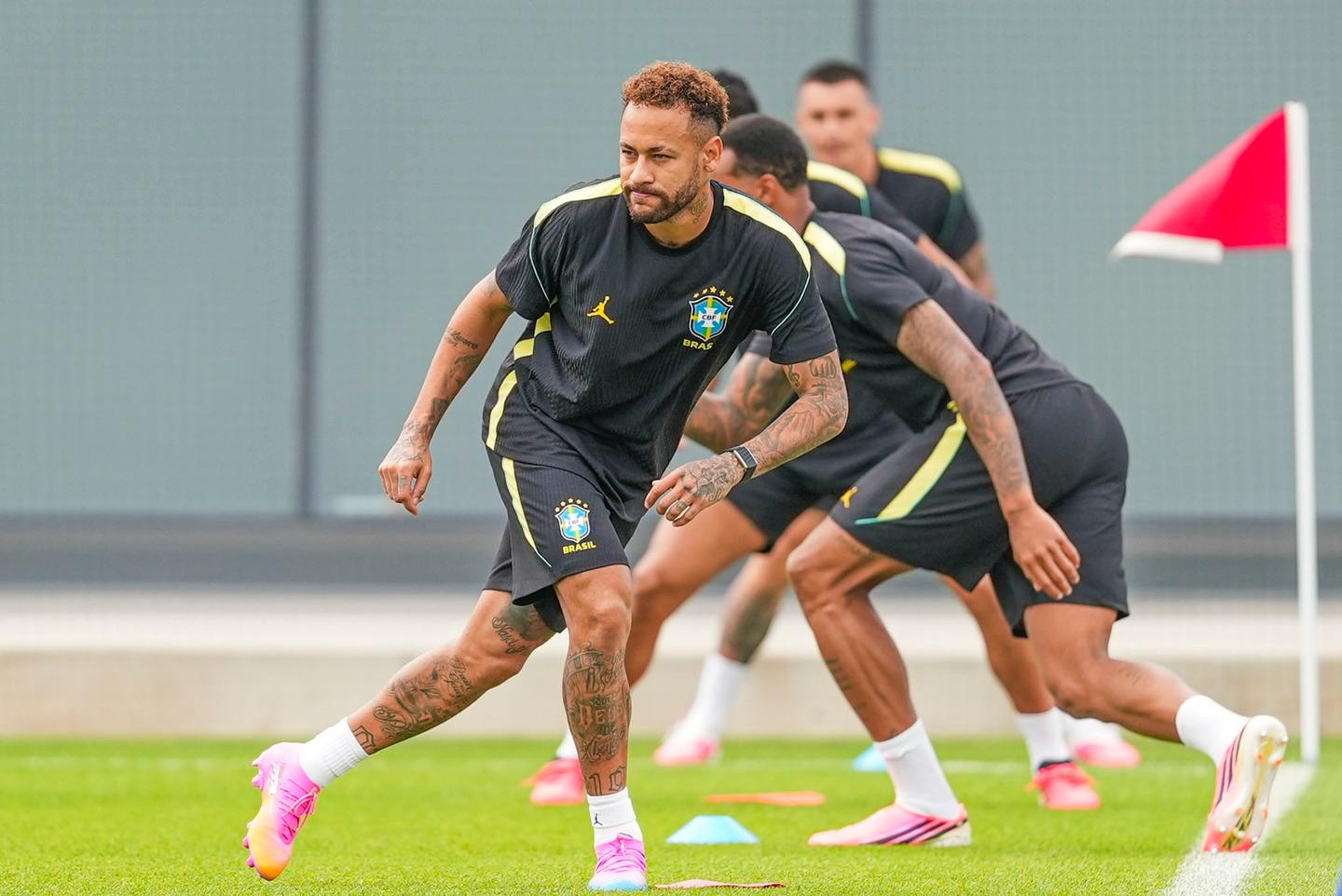 Lula chama Neymar de "jogador home office" | O Popular