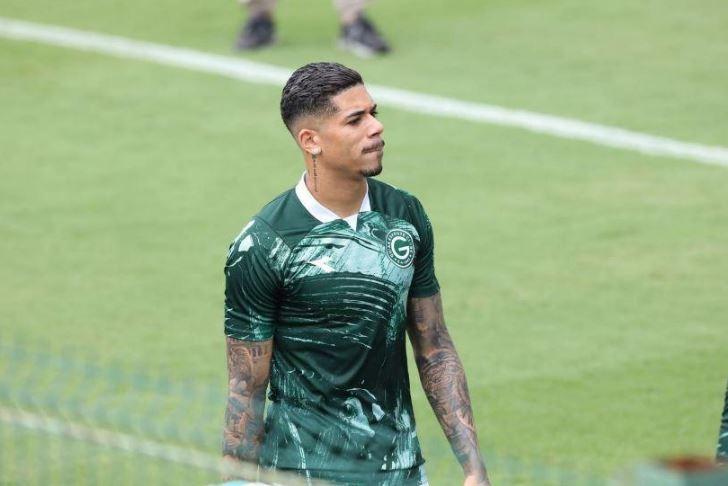 Goiás confirma empréstimo de Caito ao Grêmio com opção de compra